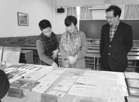 湖州市委常委、宣传部部长胡菁菁﹙中﹚在长兴少.jpg