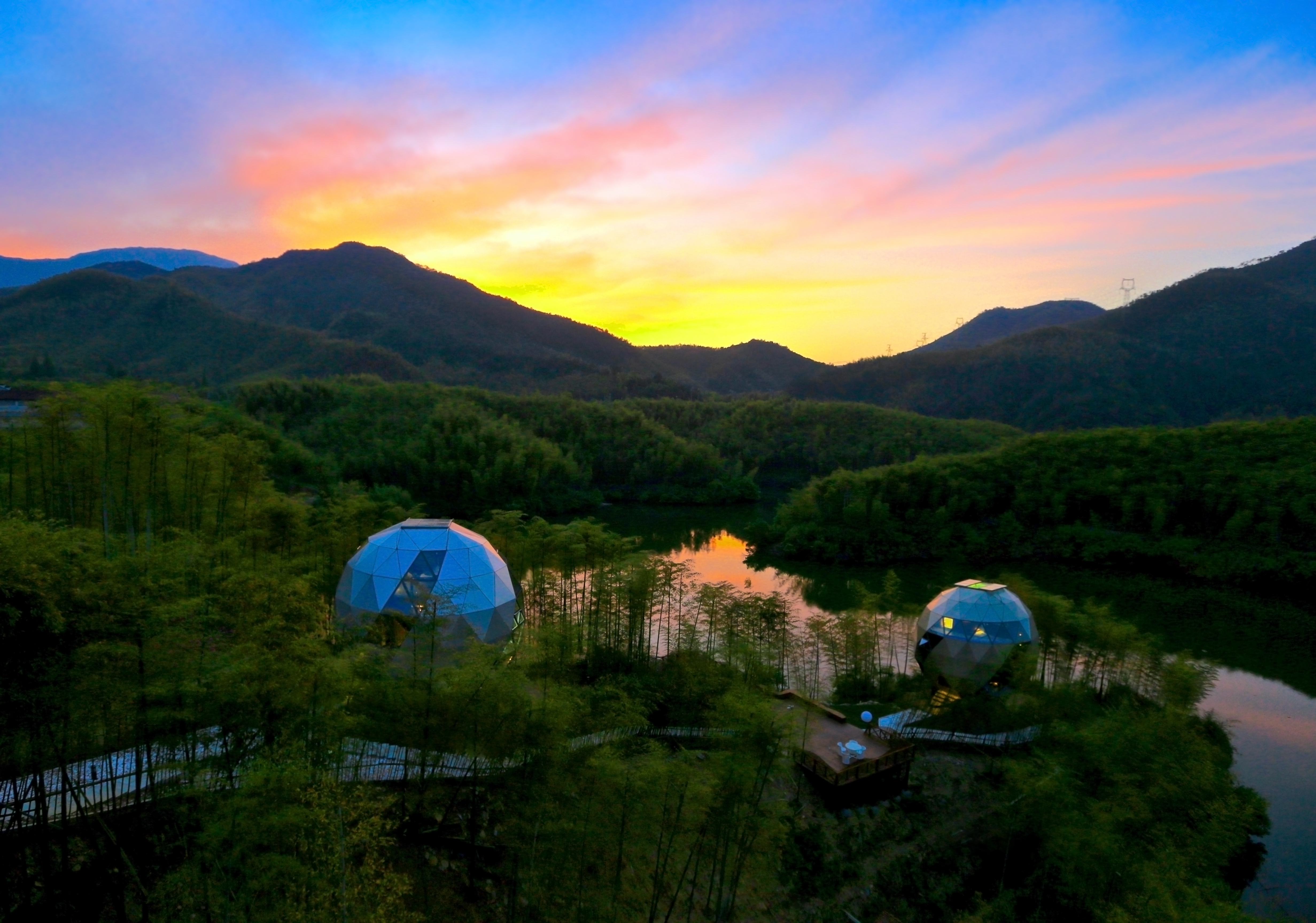 11-7安吉零碳星球度假村-詹东华.jpg