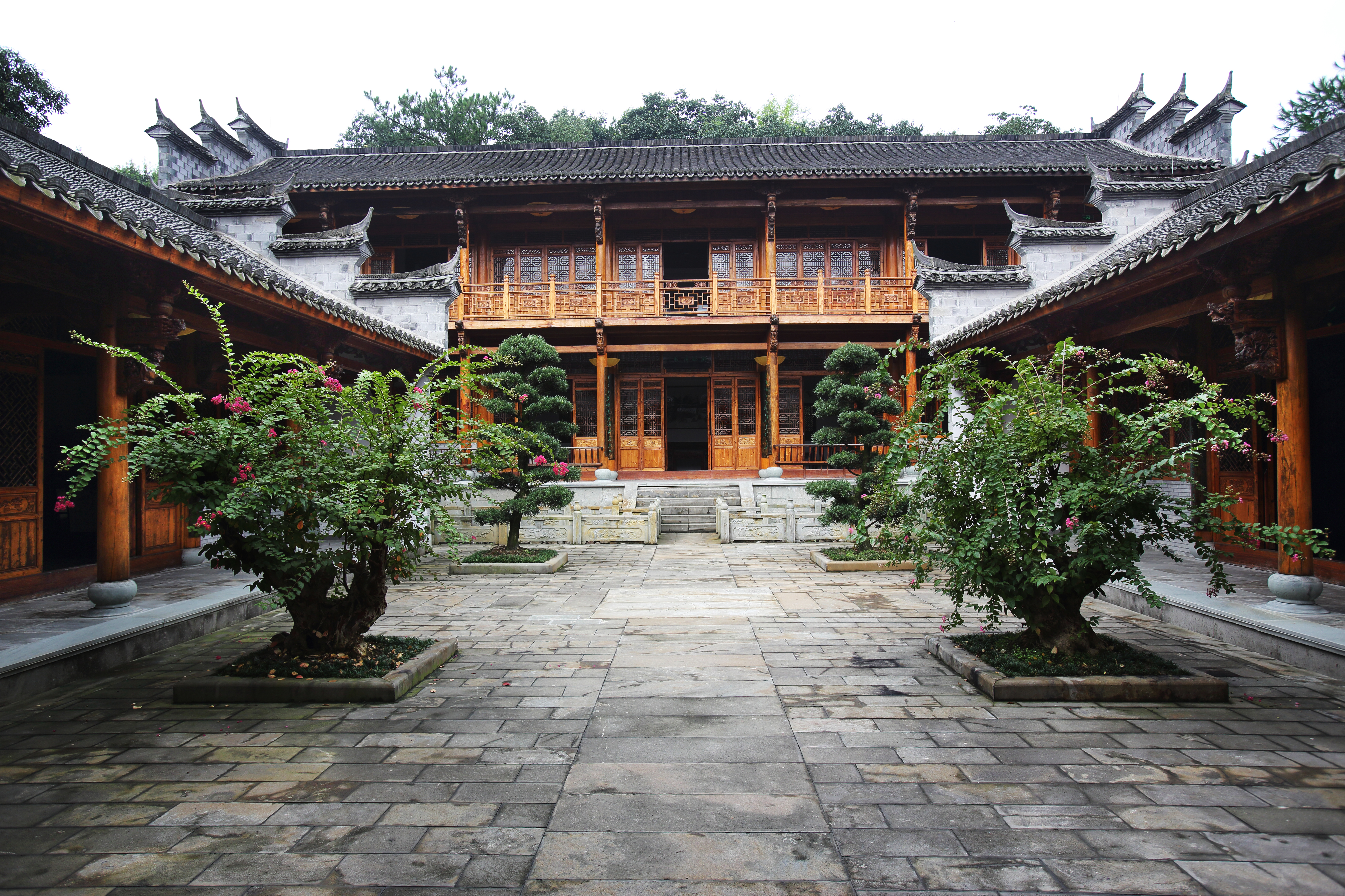 御史府第内的部分建筑已辟为江南艺术馆.JPG