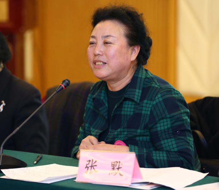 中国劳动关系学院副院长张默教授作主题发言.jpg