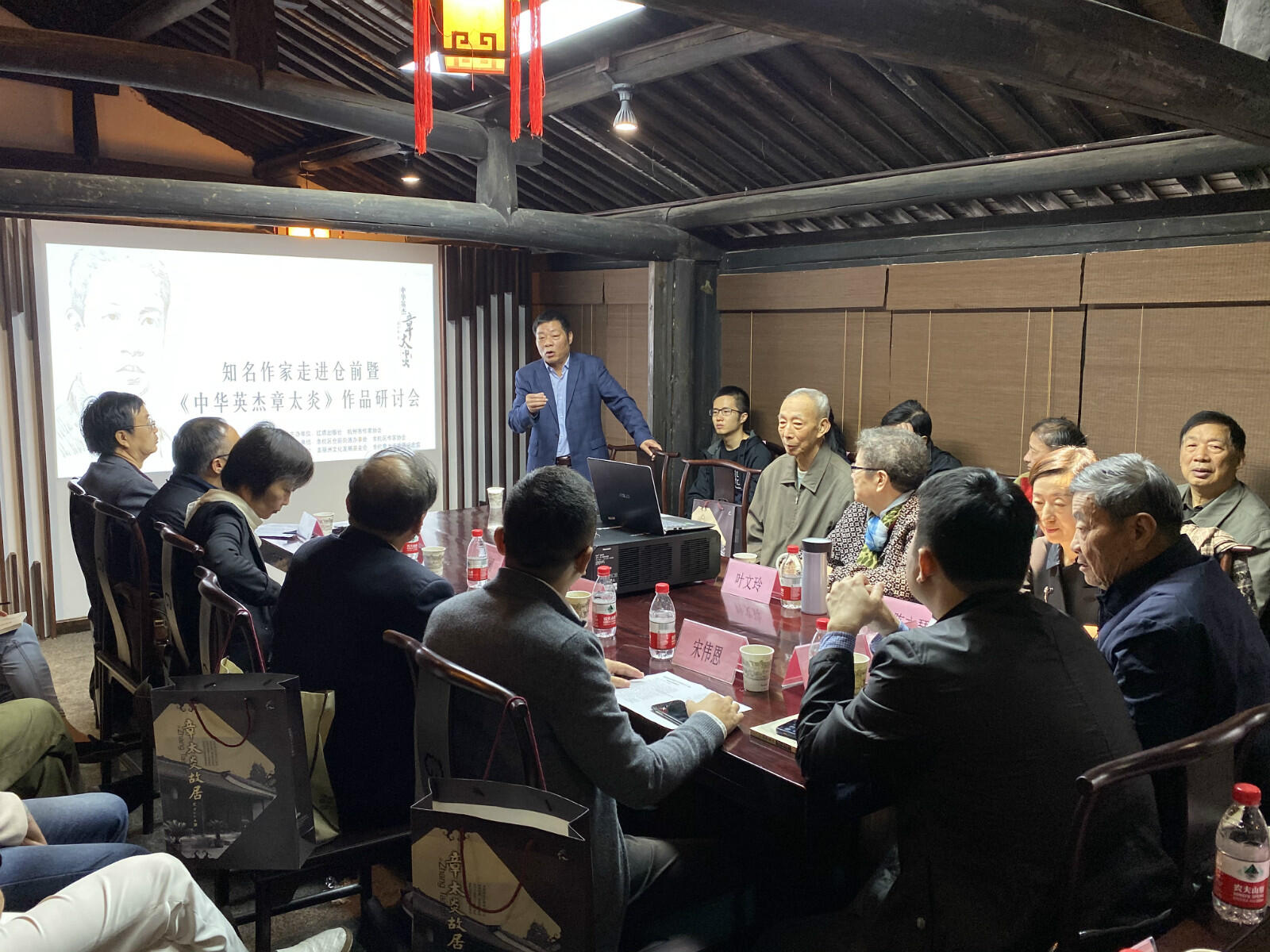 微信图片_20191107163511_meitu_2.jpg