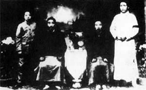 毛泽东与毛泽覃、父亲、伯父在长沙合影.jpg 毛泽东与毛泽覃、父亲、伯父在长沙合影.jpg