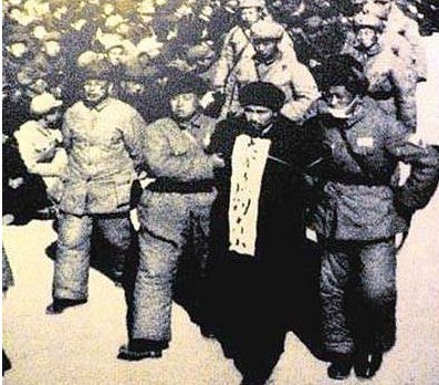 处决刘青山、张子善的现场(资料图).jpg 处决刘青山、张子善的现场(资料图).jpg